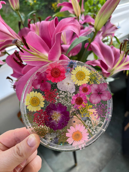 Clear Drinks Coaster with Dried flowers and Glitter