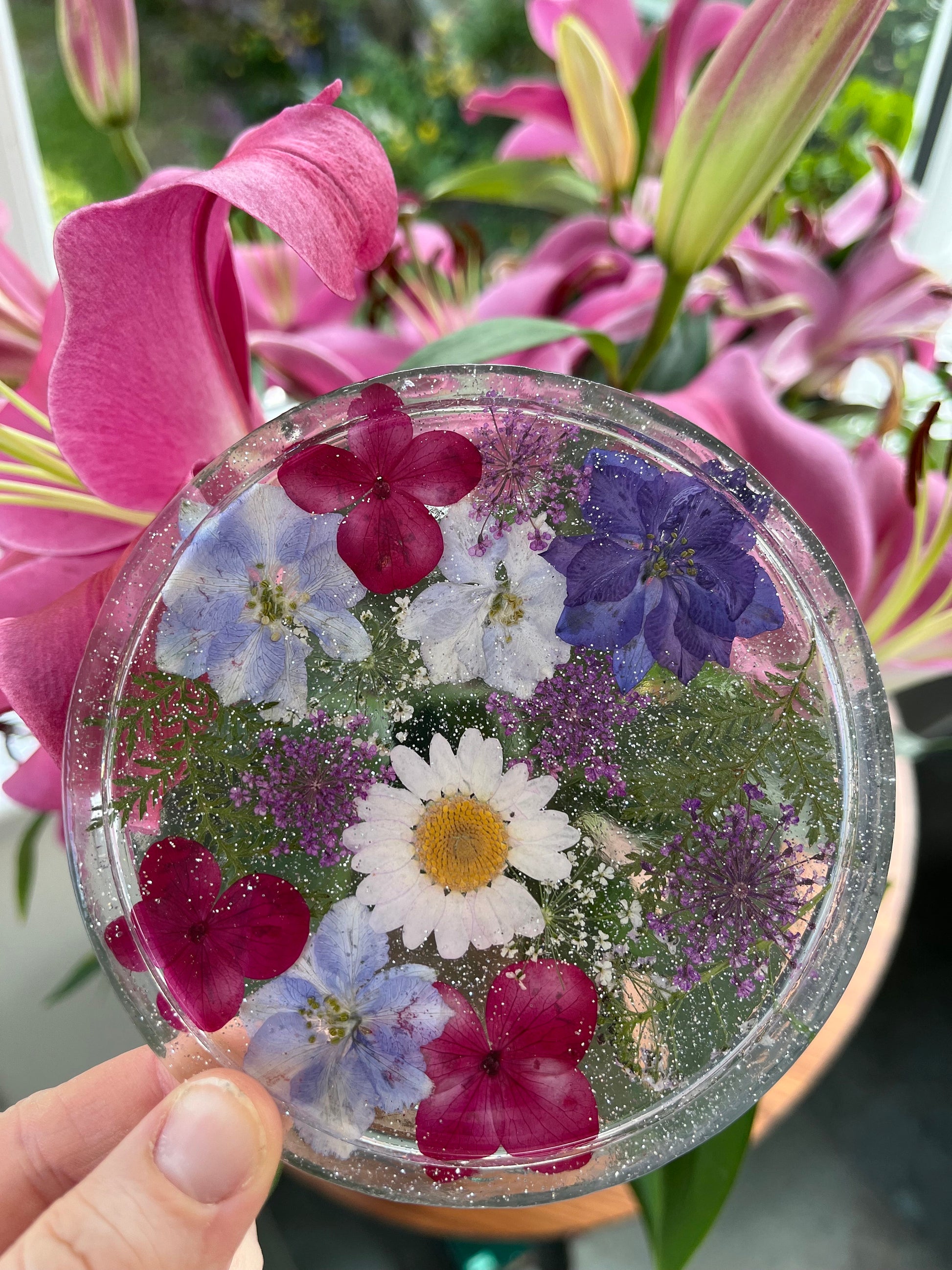 Clear Drinks Coaster with Dried flowers and Glitter