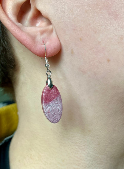 Pink and Pearl White Oval shaped Earrings with Stainless Steel Fishhook fixings.